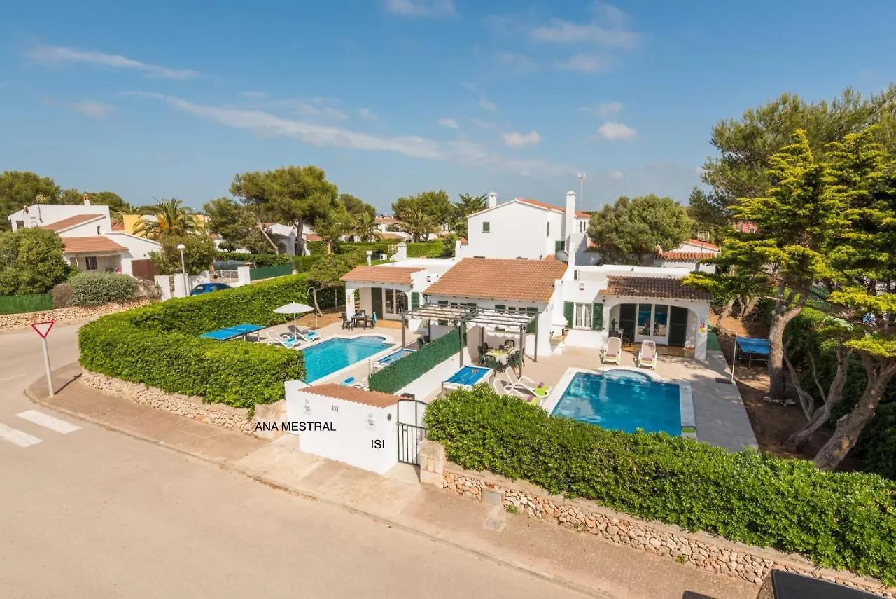 Villas Isi & Ana Mestral