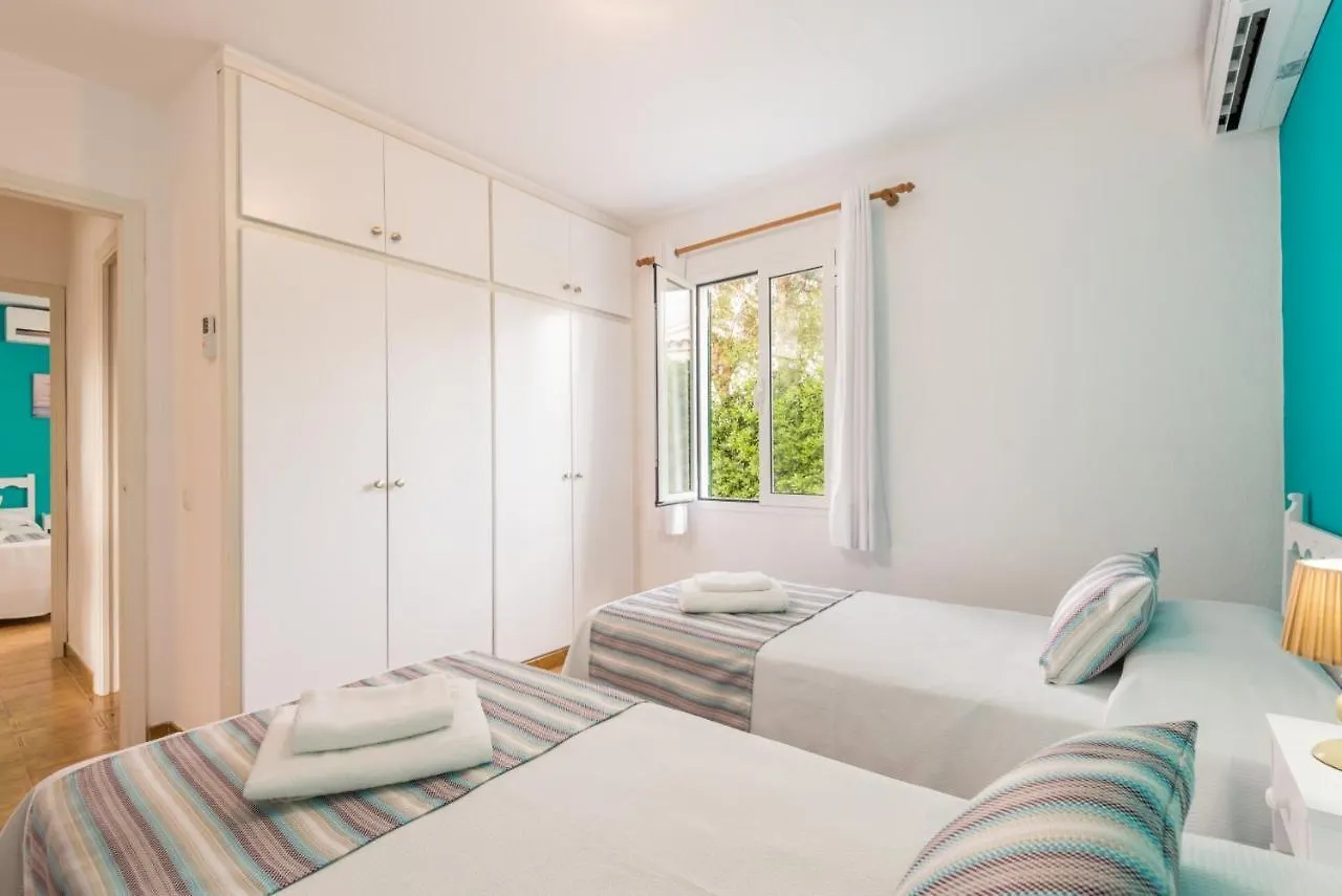 Villas Isi & Ana Mestral Spain