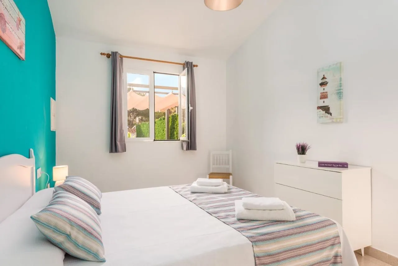 Villas Isi & Ana Mestral
